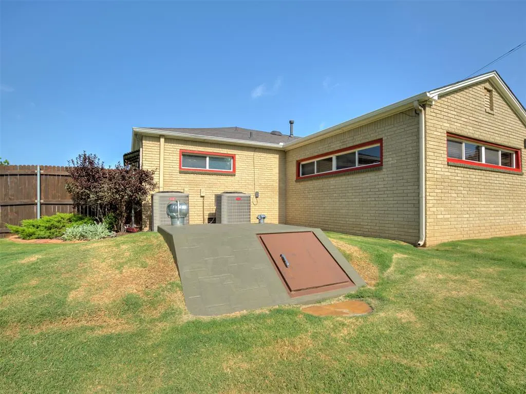 Photo 33 — 1625 N Union Avenue, Shawnee, OK 74804