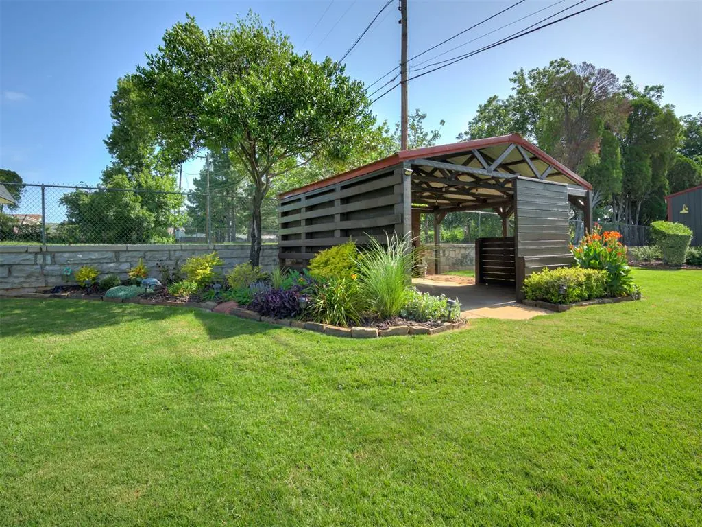 Photo 34 — 1625 N Union Avenue, Shawnee, OK 74804