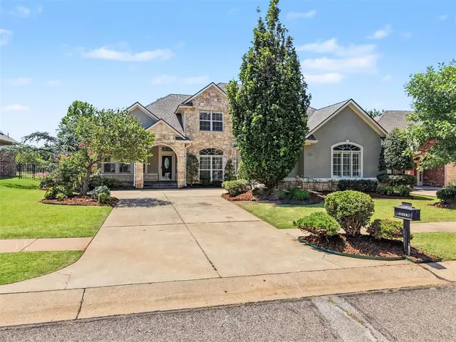 Front exterior — 3808 Woodshadow Road, Edmond, OK 73003