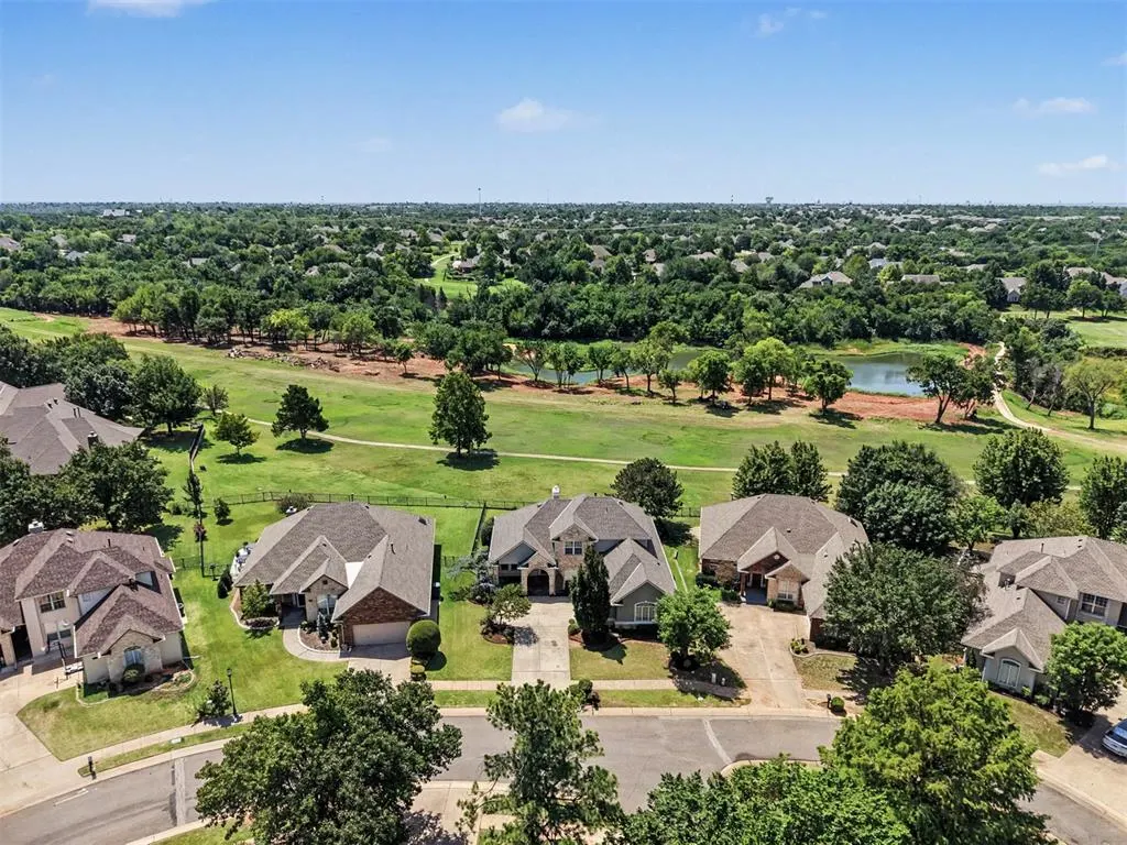 Photo 24 — 3808 Woodshadow Road, Edmond, OK 73003