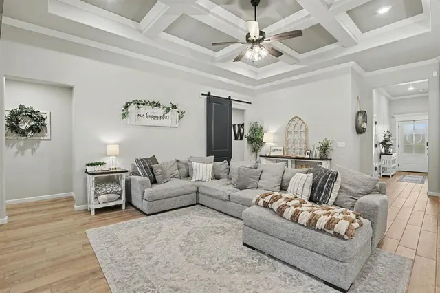 Photo 2 — 8201 Lambert Way, Edmond, OK 73034