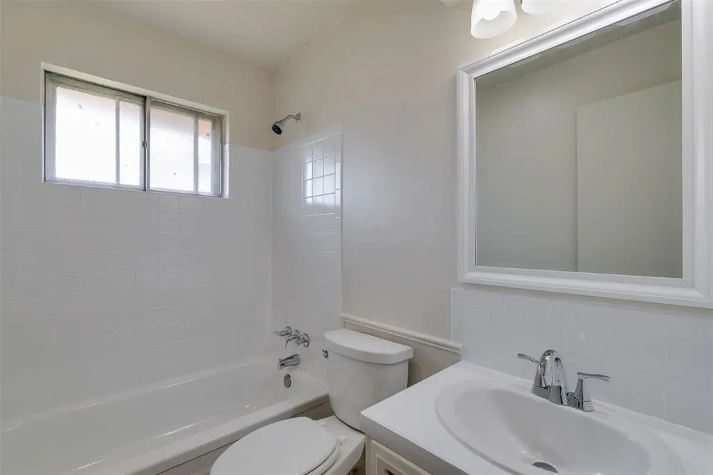 Photo 26 — 3025 SW 71st Street, Oklahoma City, OK 73159