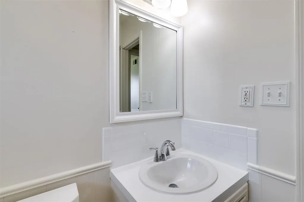 Photo 27 — 3025 SW 71st Street, Oklahoma City, OK 73159