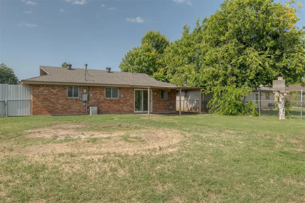 Photo 29 — 3025 SW 71st Street, Oklahoma City, OK 73159