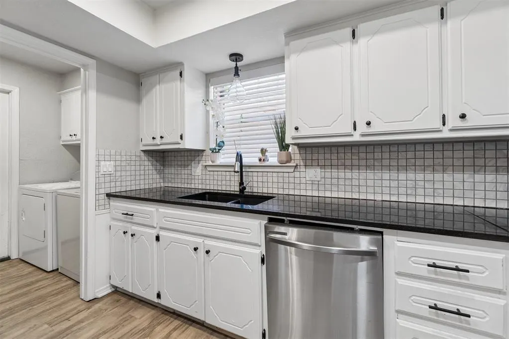 Photo 13 — 9912 S Country Club Drive, Oklahoma City, OK 73159