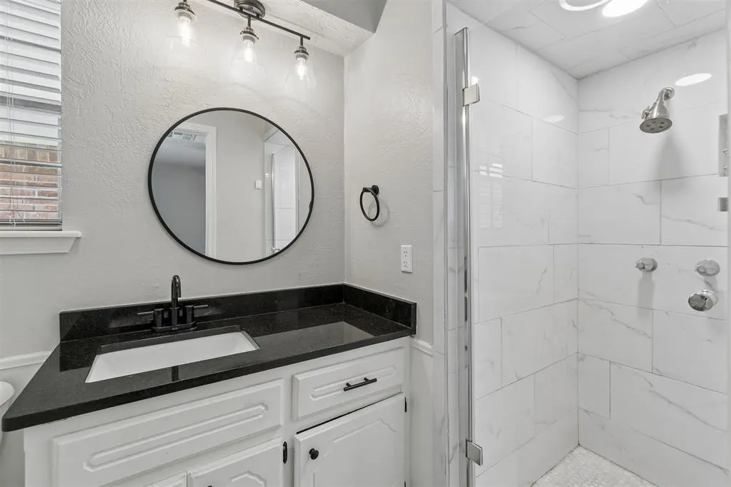 Photo 23 — 9912 S Country Club Drive, Oklahoma City, OK 73159