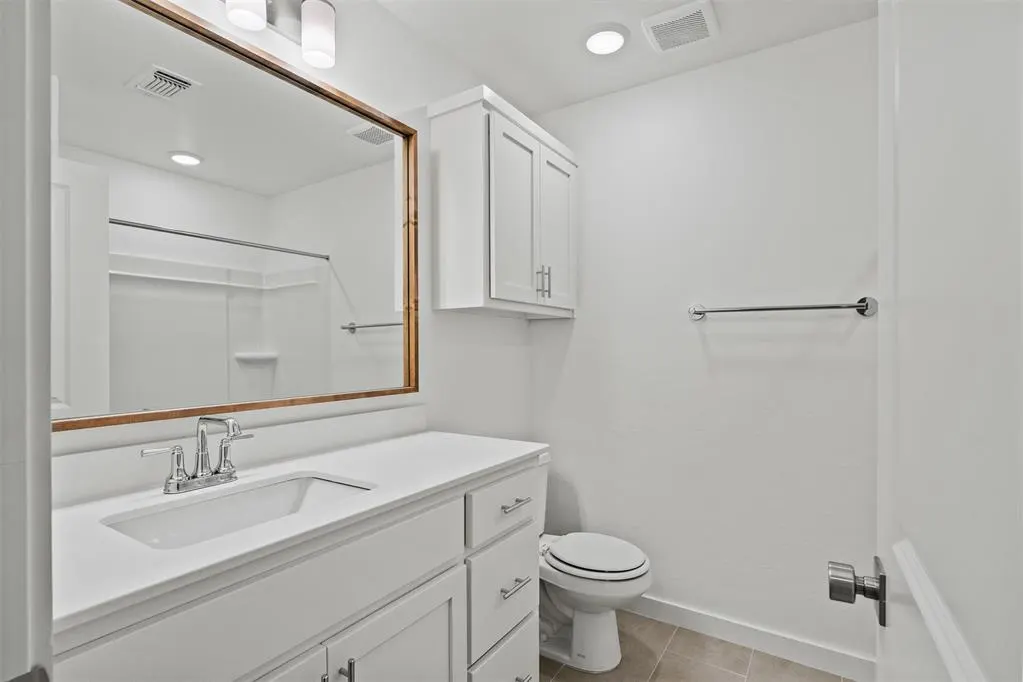 Photo 13 — 1329 SW 157th Street, Moore, OK 73170