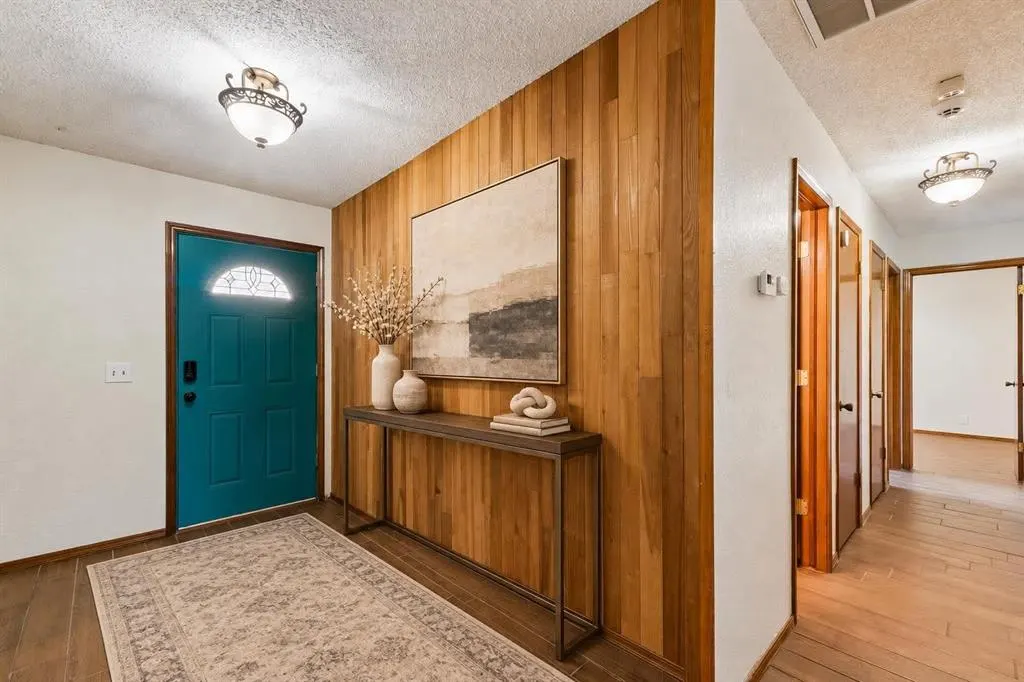 Photo 4 — 725 Westridge Court, Yukon, OK 73099