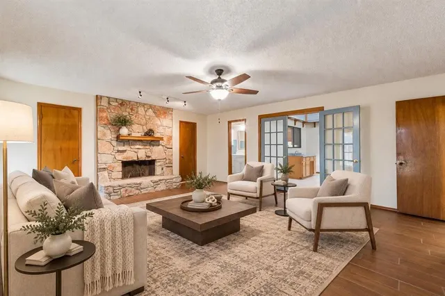 Photo 6 — 725 Westridge Court, Yukon, OK 73099