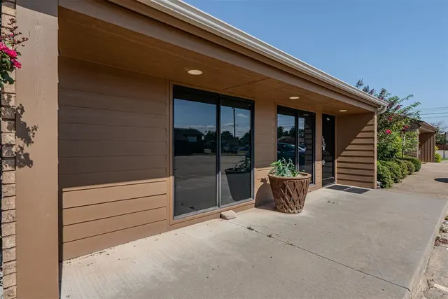 Photo 3 — 1530 SW 89th Street A2, Oklahoma City, OK 73159
