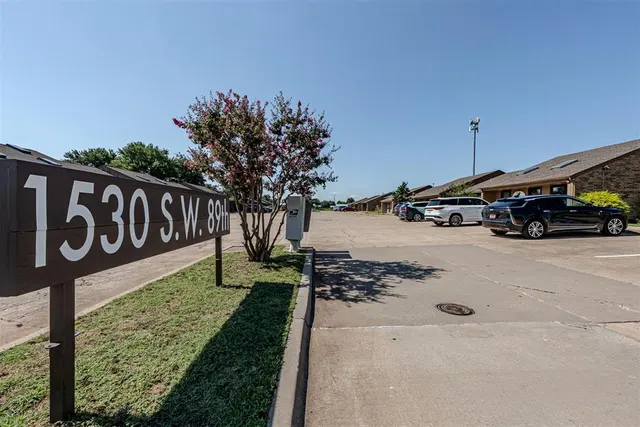 Photo 5 — 1530 SW 89th Street A2, Oklahoma City, OK 73159