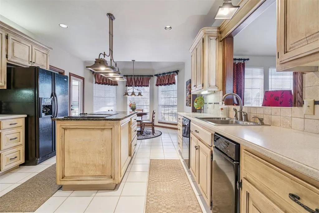 Photo 36 — 1308 Burnham Court, Edmond, OK 73025