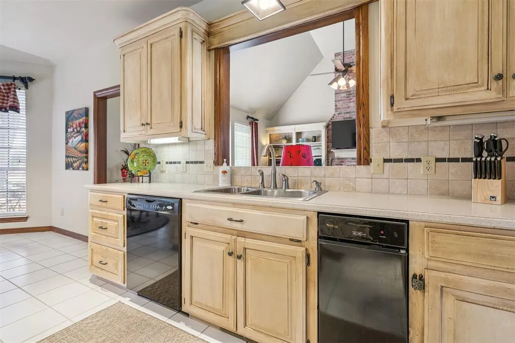 Photo 39 — 1308 Burnham Court, Edmond, OK 73025