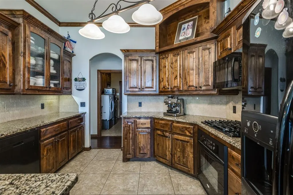 Photo 11 — 2912 SW 136th Terrace, Oklahoma City, OK 73170