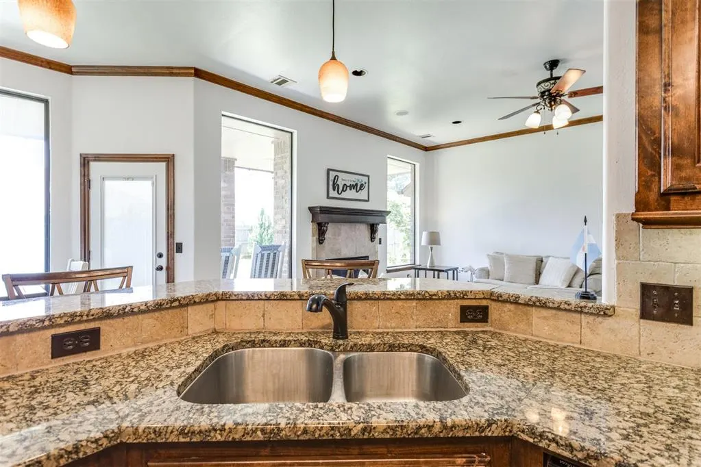 Photo 13 — 2912 SW 136th Terrace, Oklahoma City, OK 73170