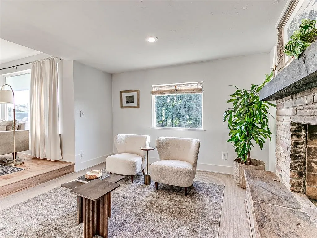 Photo 12 — 6204 N Ross Avenue, Oklahoma City, OK 73112