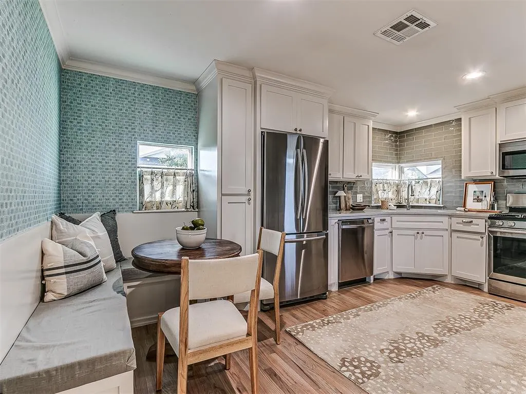 Photo 18 — 6204 N Ross Avenue, Oklahoma City, OK 73112