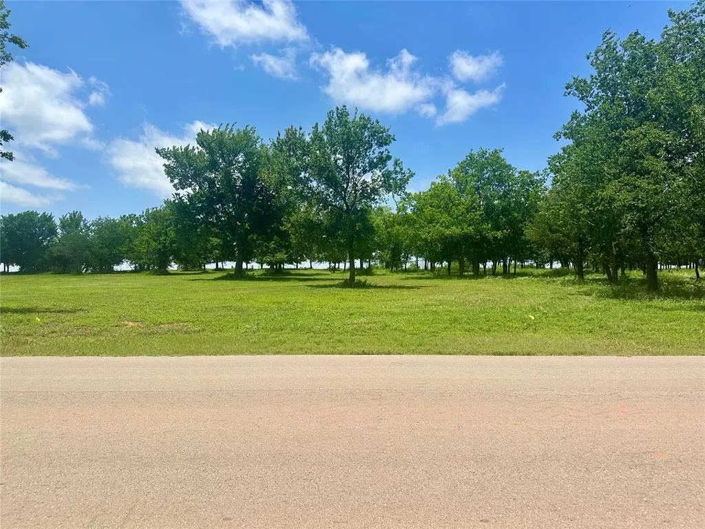 Photo 5 — 30210 Mesquite Way, Norman, OK 73072
