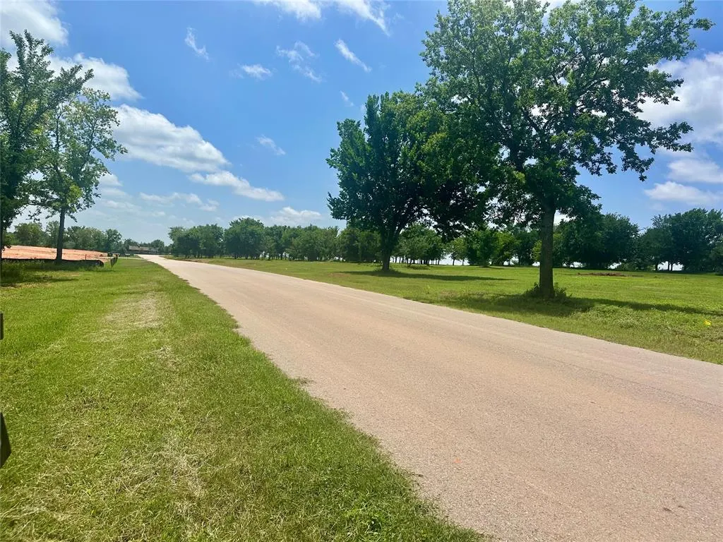 Photo 6 — 30210 Mesquite Way, Norman, OK 73072