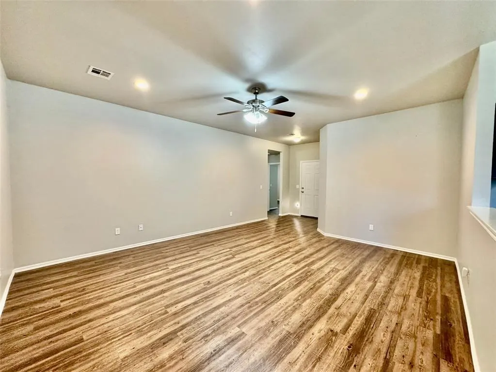 Photo 9 — 1870 Bartlett Drive, Newcastle, OK 73065