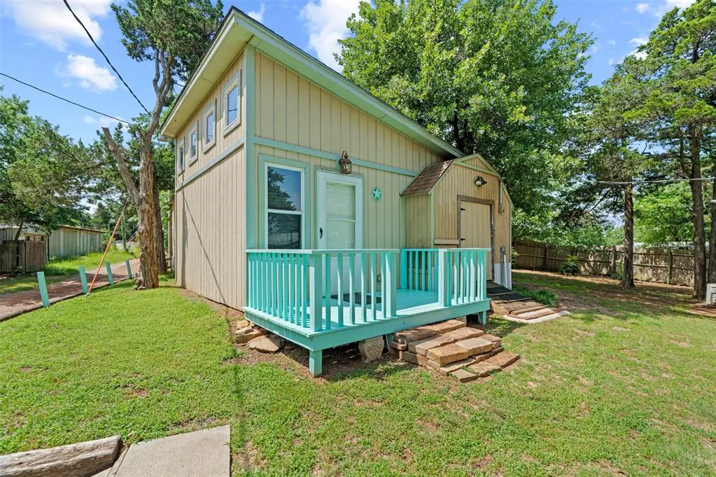 Photo 14 — 21306 E Tenth Street, Hinton, OK 73047