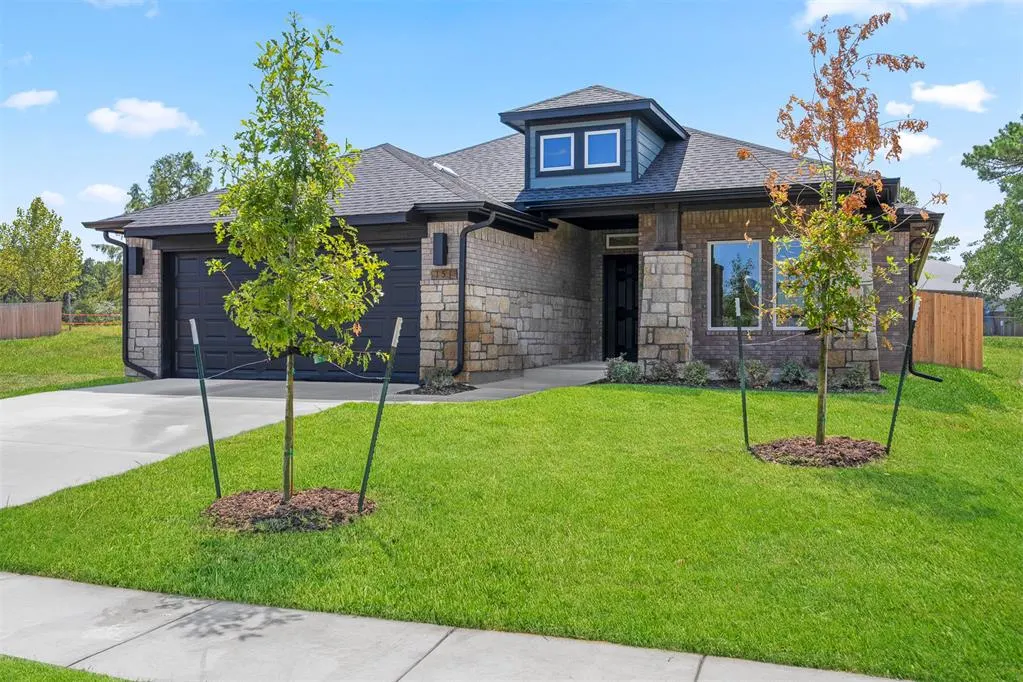 Photo 2 — 151 Pleasant View, Harrah, OK 73045