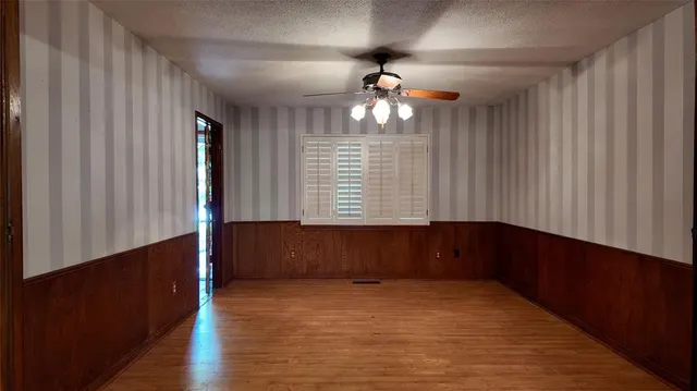 Photo 4 — 2713 Hollywood Avenue, Norman, OK 73072