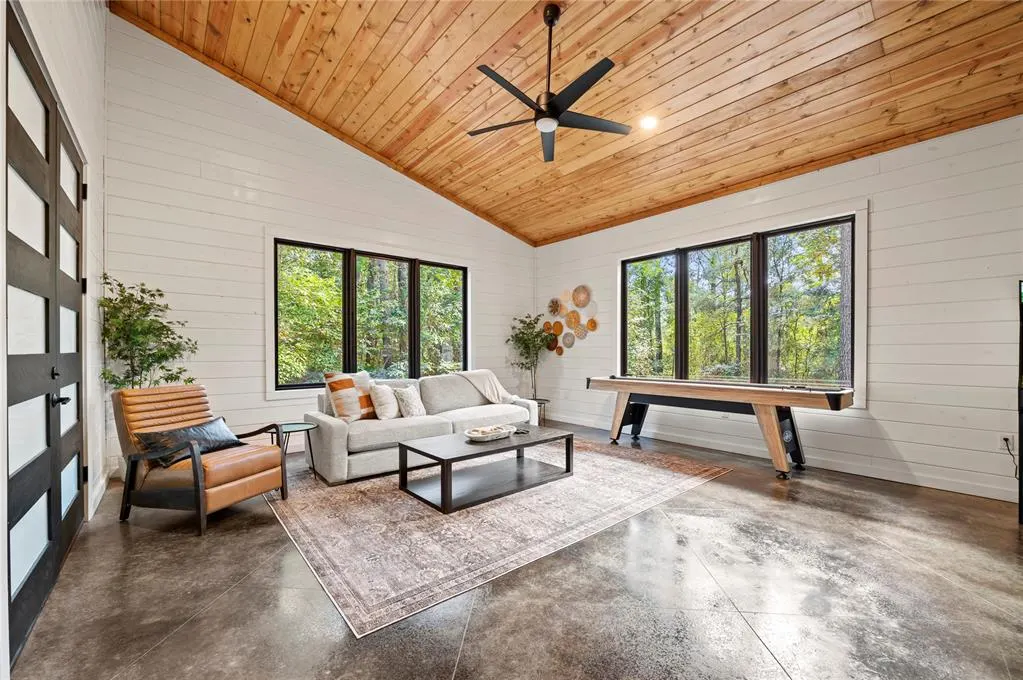 Photo 14 — 108 Carter Valley Lane, Broken Bow, OK 74728
