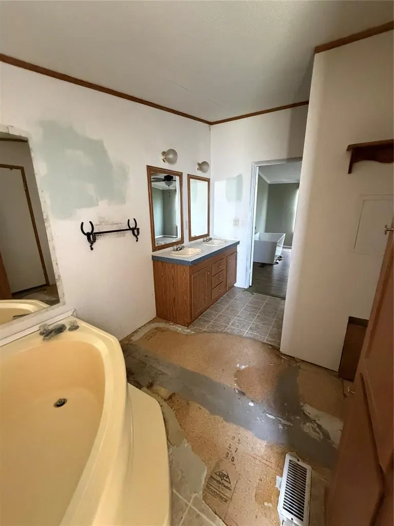 Photo 11 — 2664 County Street 2856, Chickasha, OK 73018