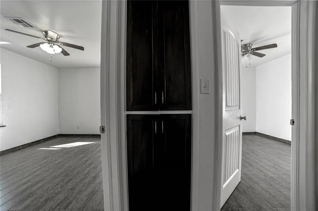 Photo 5 — 2553 SW Murray Drive, Oklahoma City, OK 73119