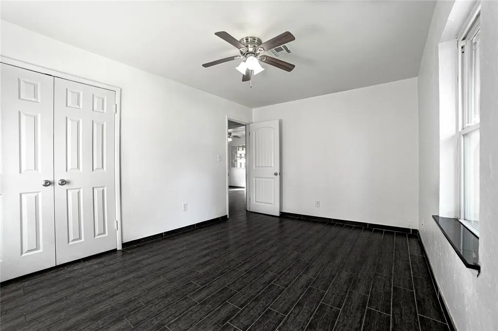 Photo 6 — 2553 SW Murray Drive, Oklahoma City, OK 73119