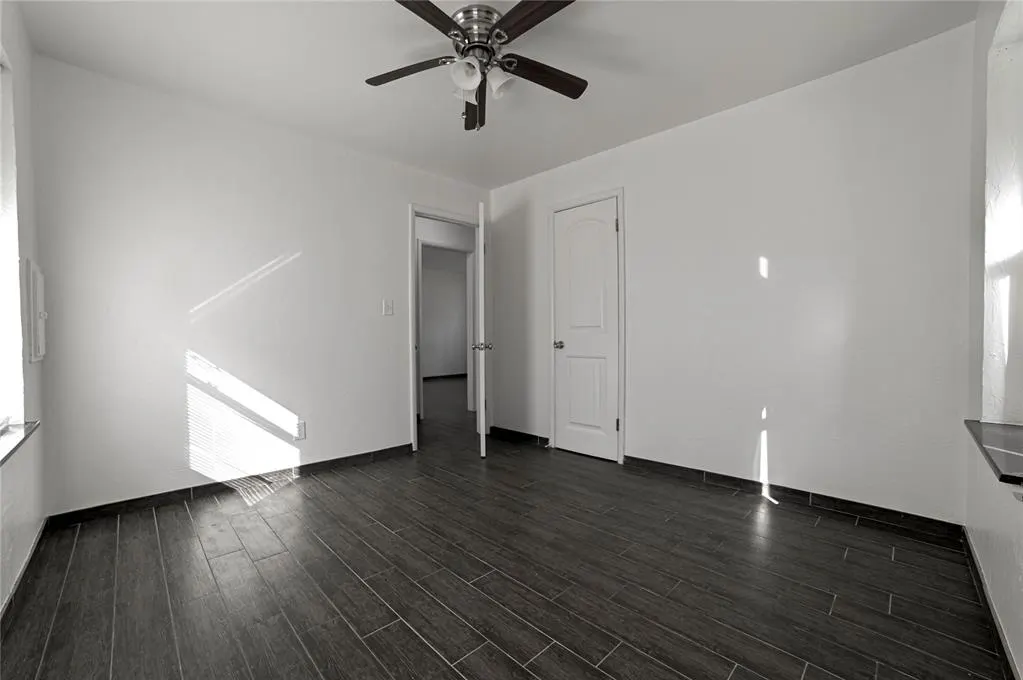 Photo 9 — 2553 SW Murray Drive, Oklahoma City, OK 73119