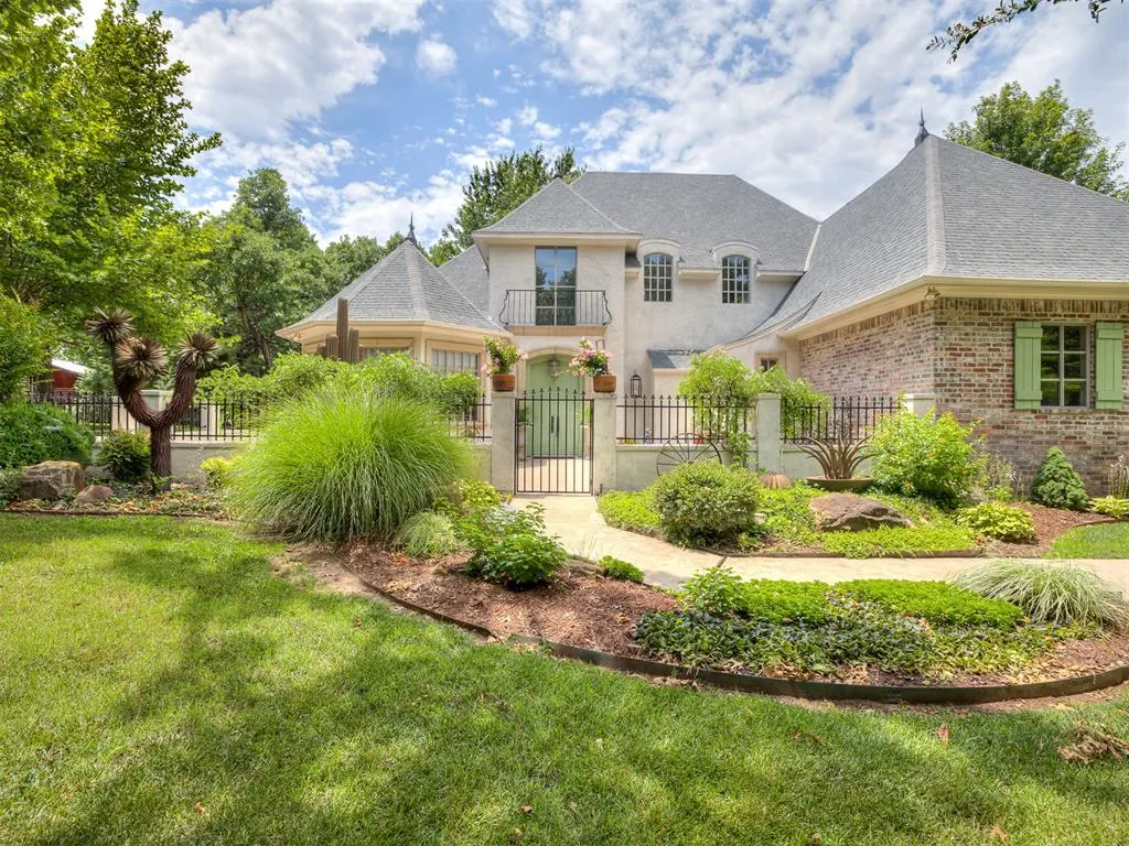 Photo 4 — 1514 Duxsford Court, Edmond, OK 73034