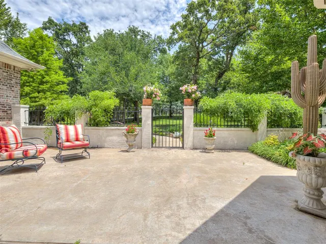 Photo 7 — 1514 Duxsford Court, Edmond, OK 73034