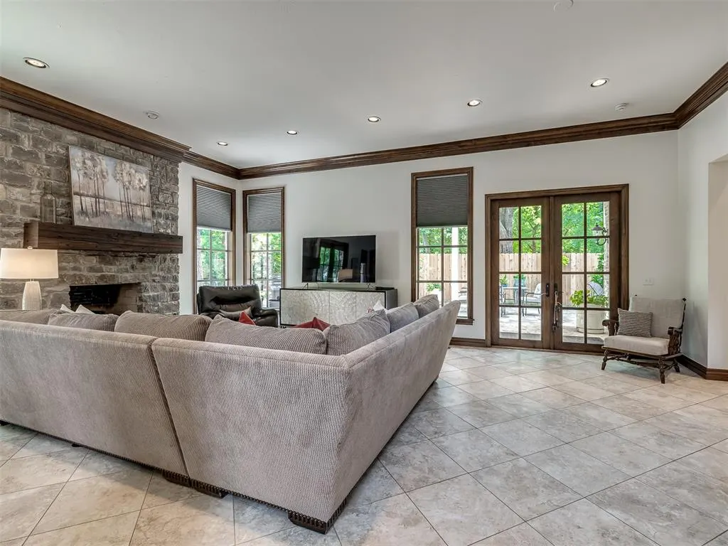 Photo 11 — 1514 Duxsford Court, Edmond, OK 73034