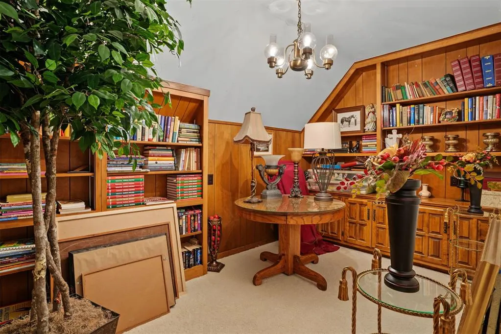 Photo 45 — 124 N Lee Street, Hollis, OK 73550