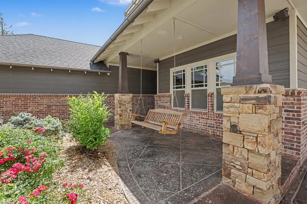 Photo 4 — 7620 NW 135th Street, Oklahoma City, OK 73142