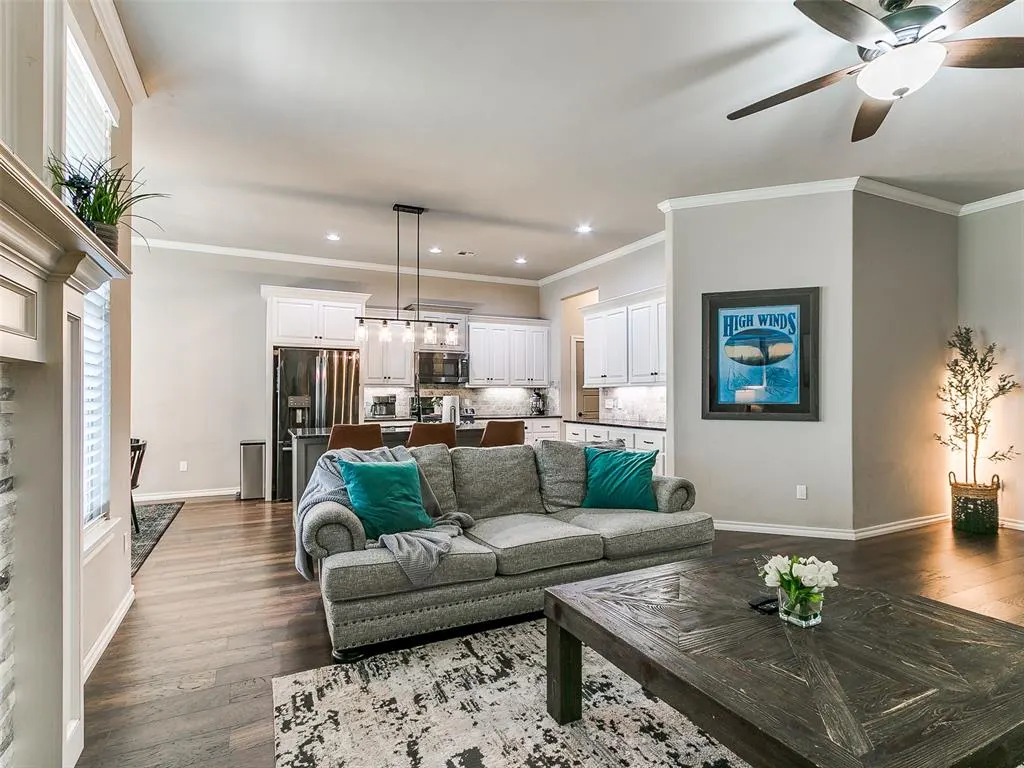 Photo 12 — 12108 SW 17th Street, Yukon, OK 73099