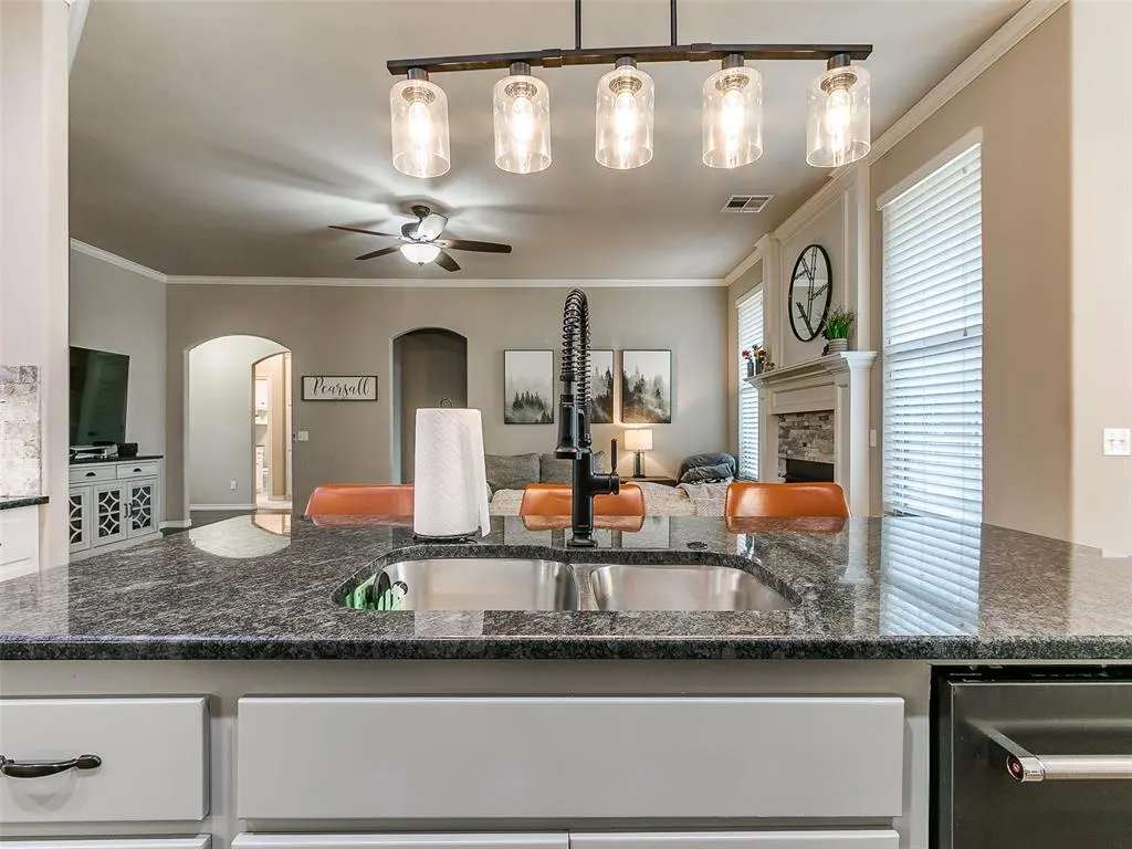 Photo 14 — 12108 SW 17th Street, Yukon, OK 73099