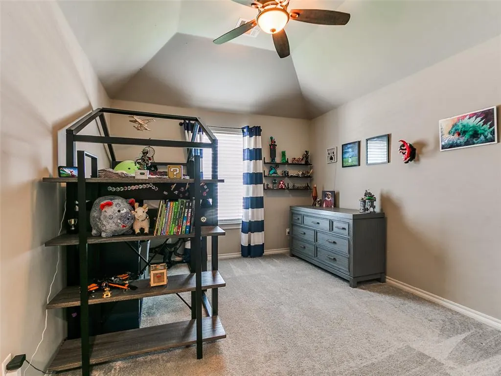 Photo 29 — 12108 SW 17th Street, Yukon, OK 73099