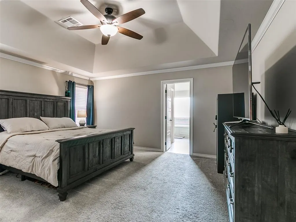 Photo 32 — 12108 SW 17th Street, Yukon, OK 73099