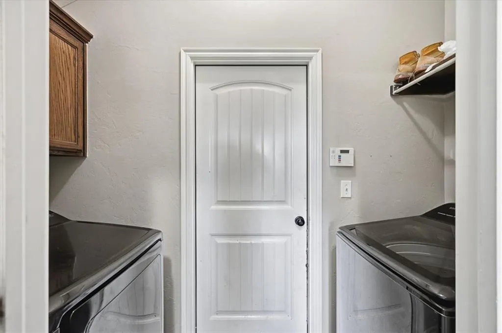 Photo 16 — 10716 SW 33rd Terrace, Yukon, OK 73099
