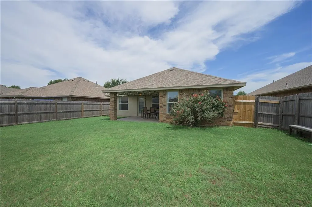 Photo 30 — 10716 SW 33rd Terrace, Yukon, OK 73099