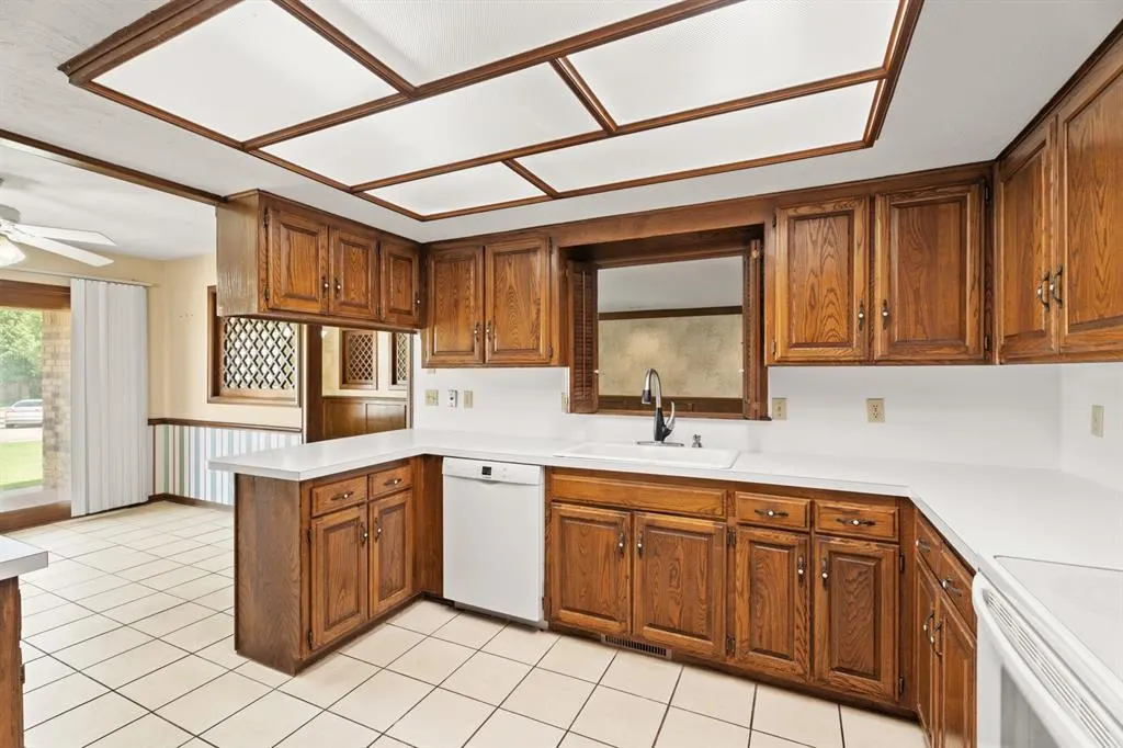 Photo 16 — 3508 Marston Circle, Oklahoma City, OK 73120