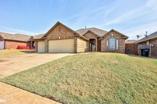 Sold home at 516 Allison Lane