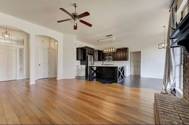 Photo 3 — 516 Allison Lane, Moore, OK 73160