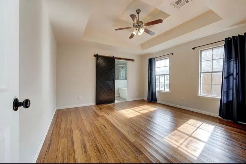 Photo 8 — 516 Allison Lane, Moore, OK 73160