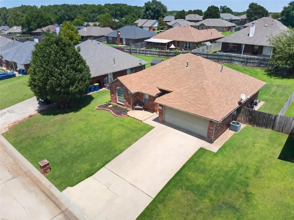 Photo 26 — 1820 Cherokee Trail, Choctaw, OK 73020
