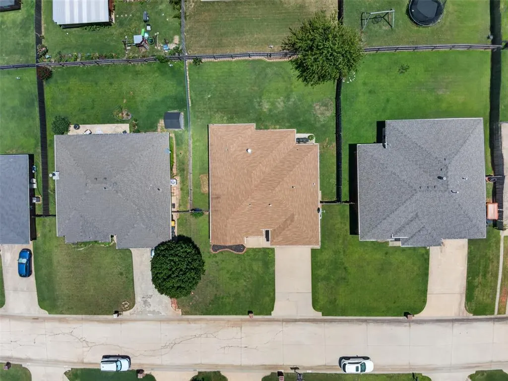 Photo 28 — 1820 Cherokee Trail, Choctaw, OK 73020