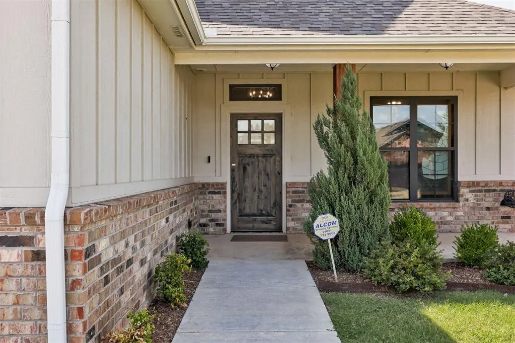 Photo 5 — 2408 NW 179th Street, Edmond, OK 73012